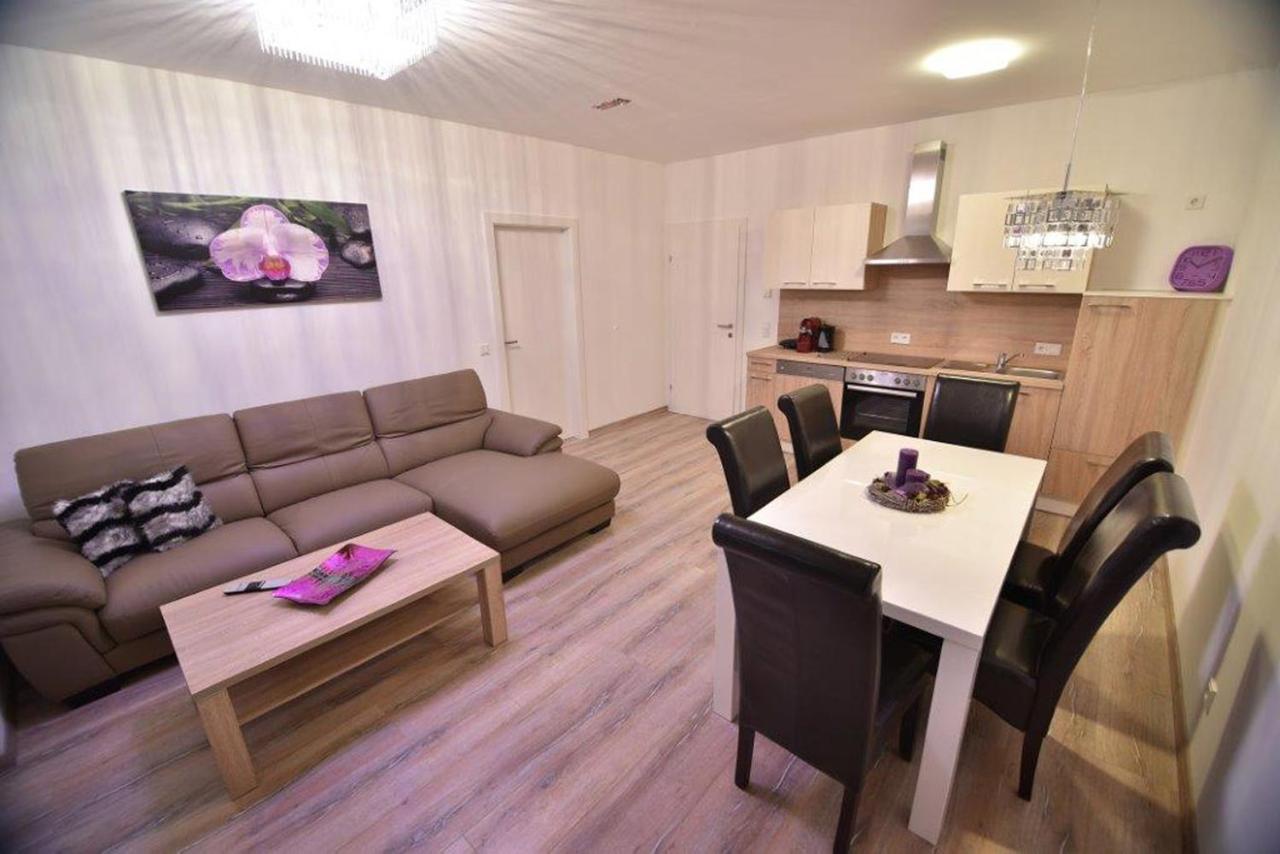 Lungau Living Appartements - Penthouse ซังคท์มิคาอิลอิมลุงเกา ภายนอก รูปภาพ